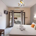 Aparthotel Mavra