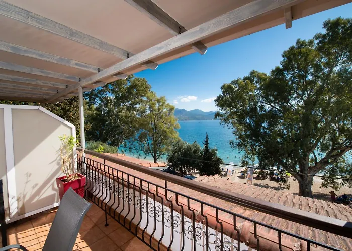 Mavra 3* Lygia (Lefkada)