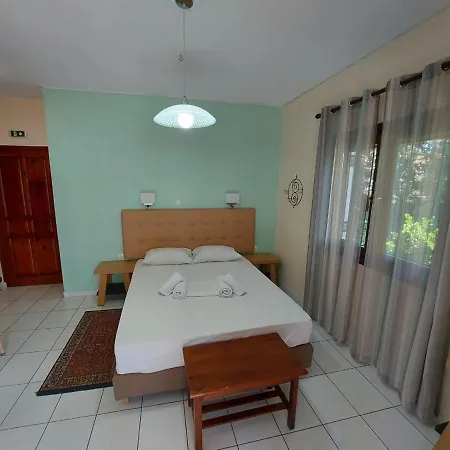 Hotel de apartamente Mavra Ligia