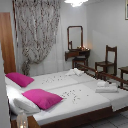 Hotel de apartamente Mavra Ligia