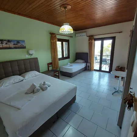Hotel de apartamente Mavra 3*