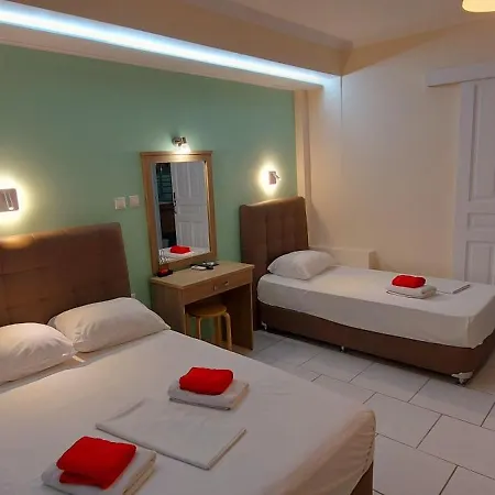 Mavra Hotel de apartamente 3*