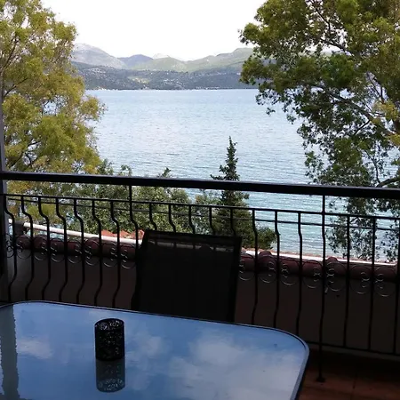 Mavra Hotel apartamentowy 2*